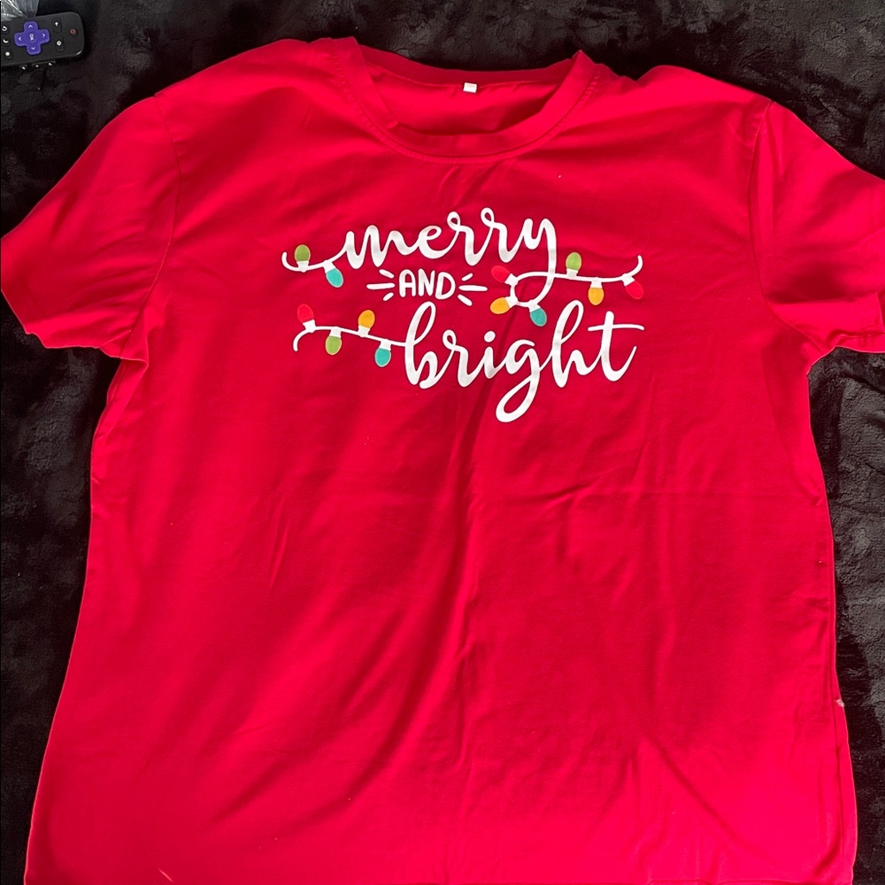 ☘️☘️Red 'Merry and Bright' T-Shirt
